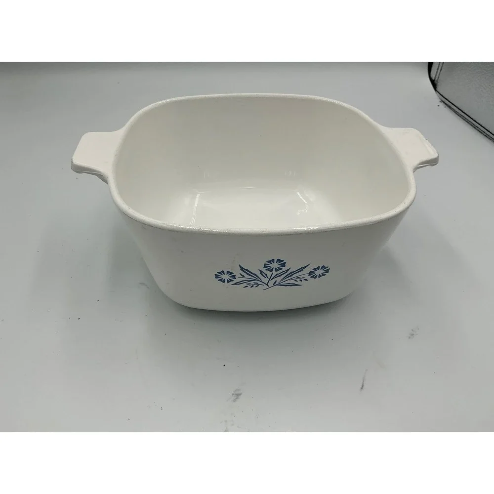 Vintage Corning Ware Blue Cornflower Casserole Dish P-1 3/4-B 1.75 QT White‎